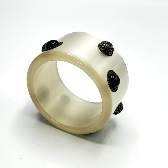 Vintage Judith Jack Pearlescent  Lucite, Marcasite & Onyx Bangle Bracelet — EUC - Picture 5 of 12